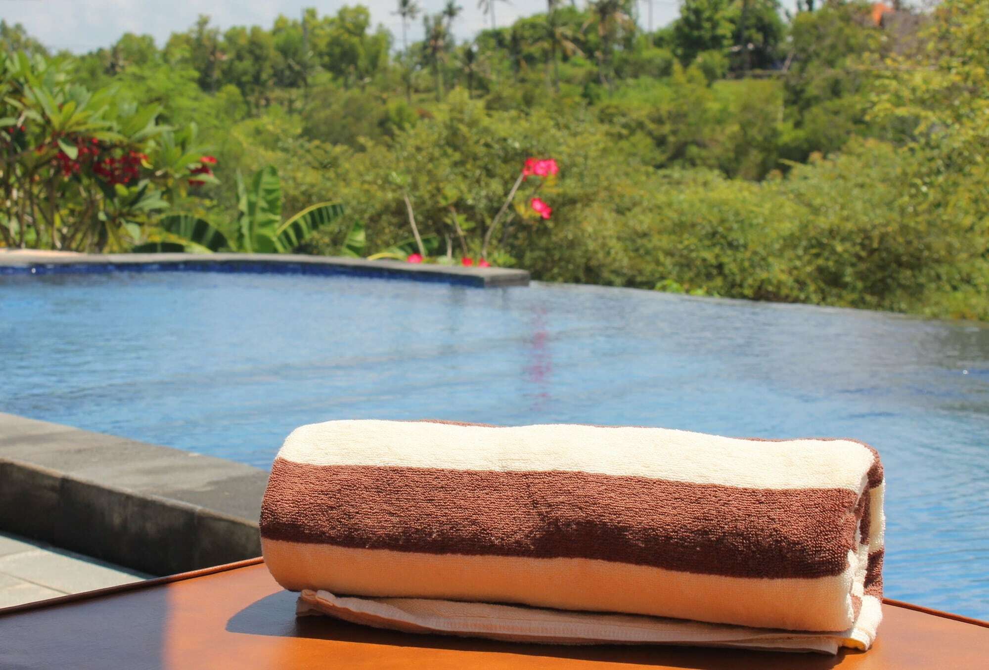 Wk Gamat Garden Hotel Toyapakeh Buitenkant foto